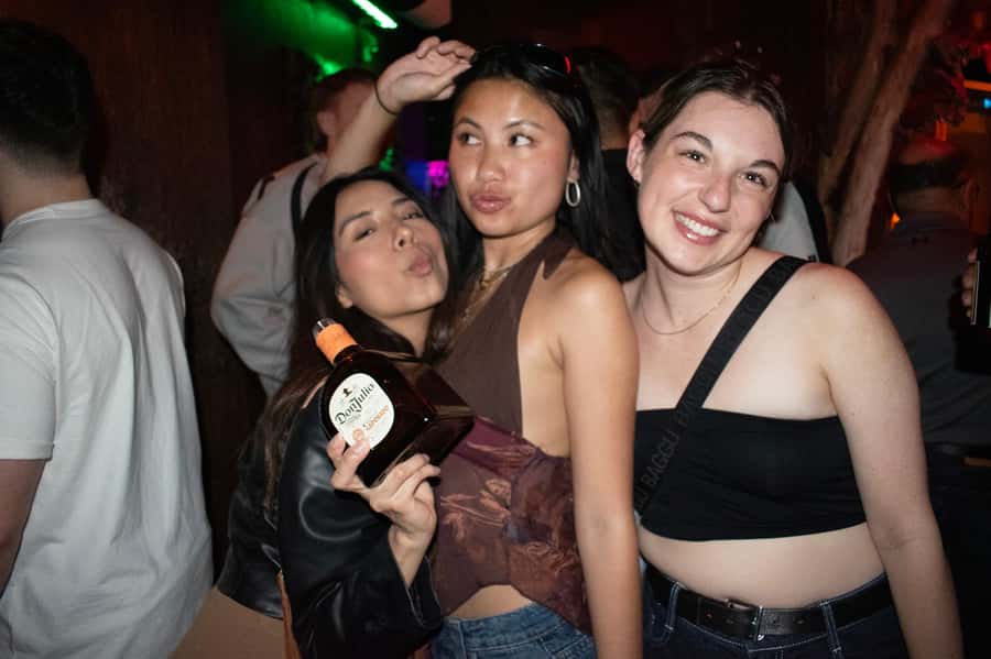 Mexico City: Guided Pub Crawl with Party Games - The Final Club And A Chance To Dance
