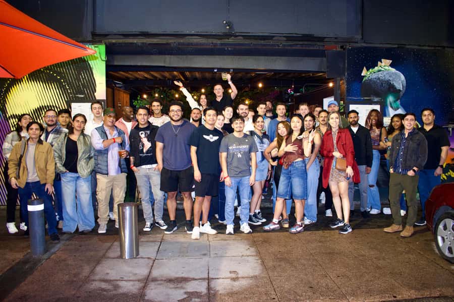 Mexico City: Guided Pub Crawl with Party Games - Starting In Roma Norte With Beer Pong And Flip Cup