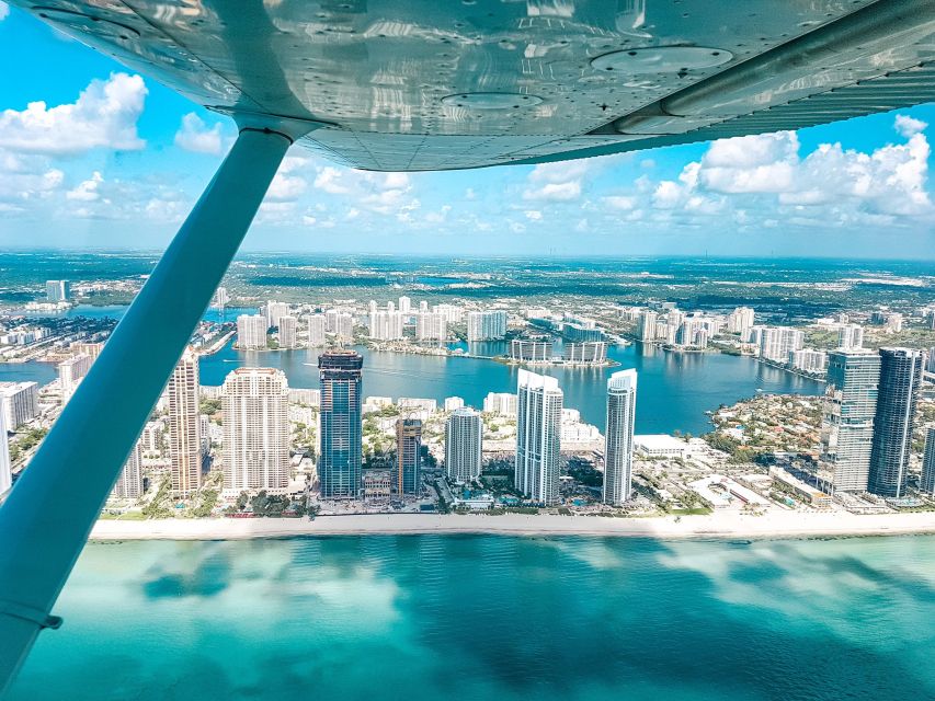 Miami Beach: South Beach Private Airplane Tour with Drinks - Miami Seaquarium and Virginia Key