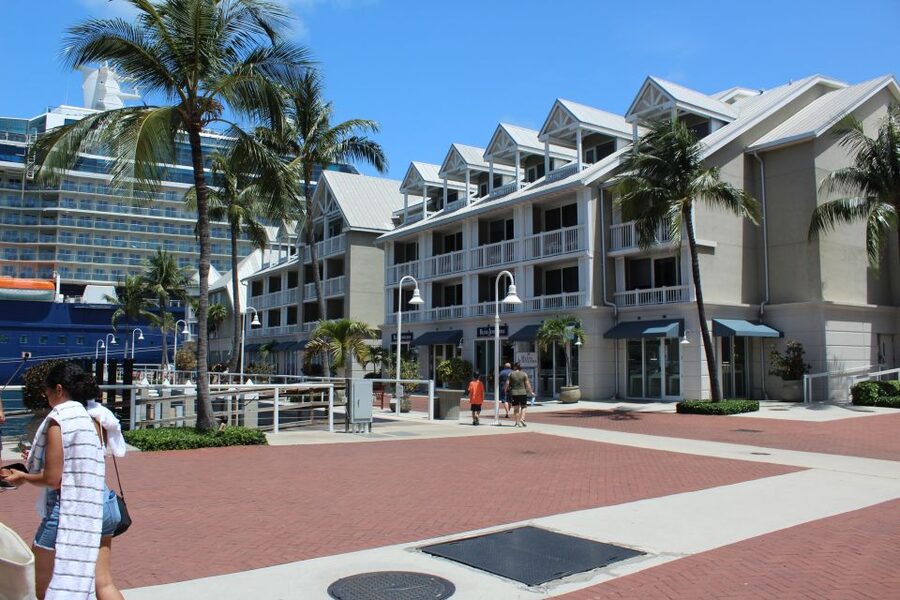 Miami: Key West Boat Tour w/ Optional Snorkeling & Open Bar - The Return to Miami Takes Four More Hours
