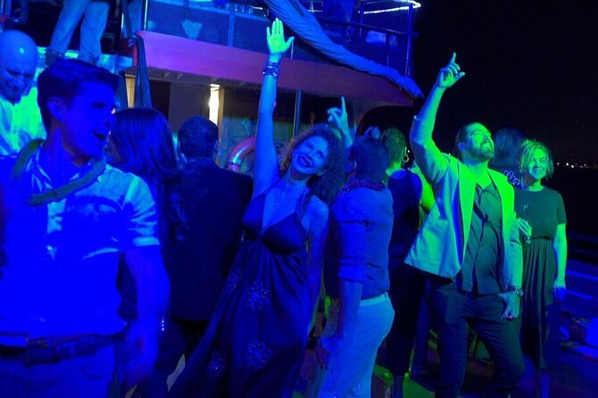 Miami Party Boat Cruise Music & Skyline Views - Should you book the Miami Party Boat Cruise?
