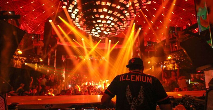 Miami: Party Bus, Club Entry, and Open Bar Night Experience - The after-party and the late-night finish