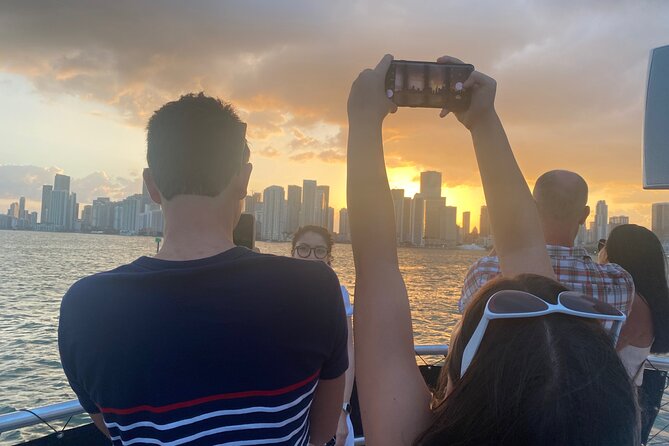 Miami Skyline: Happy Hour Cruise Music & Cash Bar - Music, Drinks, and the Cash Bar