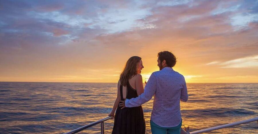 Miami: Sunset Cruise with Celebrity Homes & Open Bar - The open bar and what you actually receive