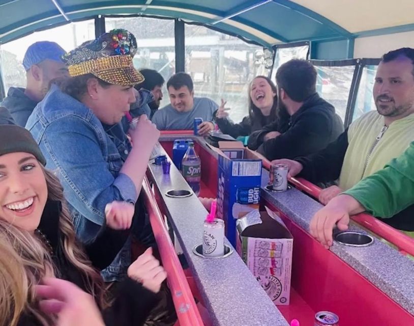 Mid-City Party Bike Bar Crawl - Pedaling through colorful Mid-City streets