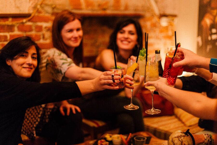 Milan: Private Tour with Drinks & Bites in Centro Storico - Timing, meeting point, and booking details