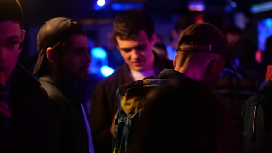 Milan: Ultimate Bar Crawl with Shots and VIP Club Access - Practical advice for a smoother evening