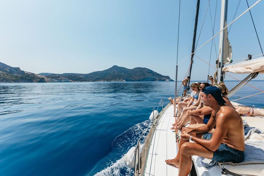 Milos: Kleftiko Cruise with Meal, Drinks and Photos at Sykia - Food, drinks, and the crew