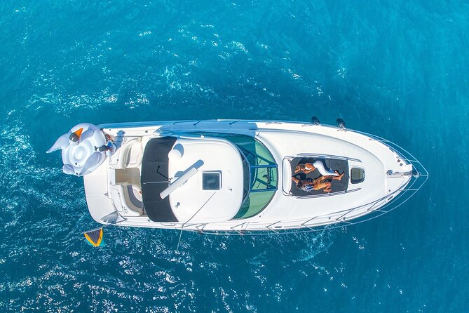 Montego Bay Private Yacht Tour with Open Bar and Lunch - Snorkeling in the Montego Bay Marina