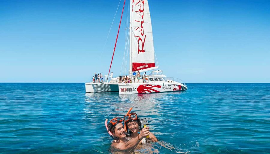 Montego Bay: Reggae Catamaran 18+ Cruise with Open Bar - The short reef snorkel stop