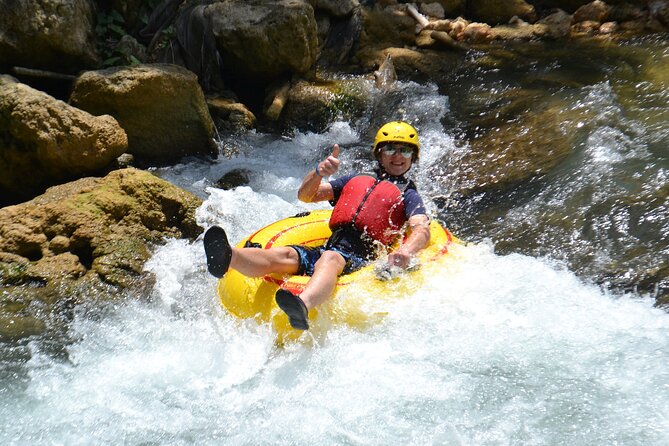 Montego Bay River Tubing & Bamboo Beach Club + Lunch & Cocktails - Getting there from Montego Bay