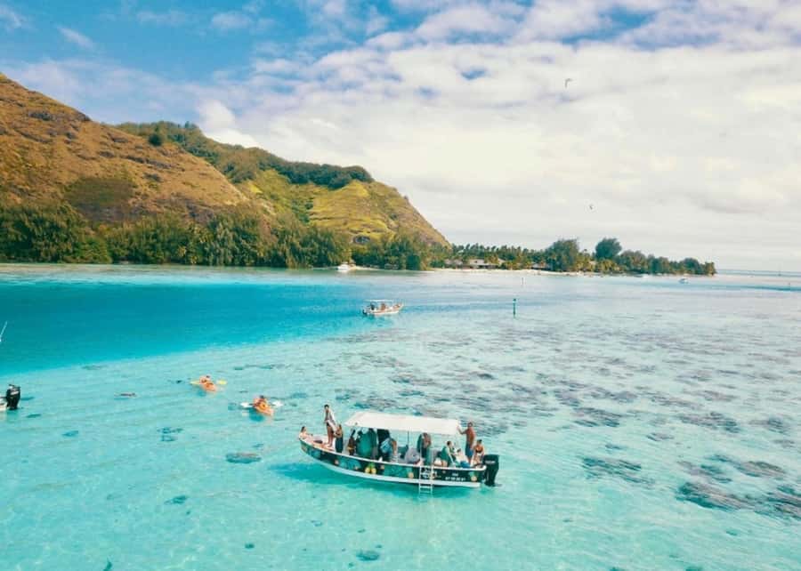 Moorea: Lagoon and Reef Snorkeling Tour with Drinks - Meeting the boat at Coco Beach in Tiahura