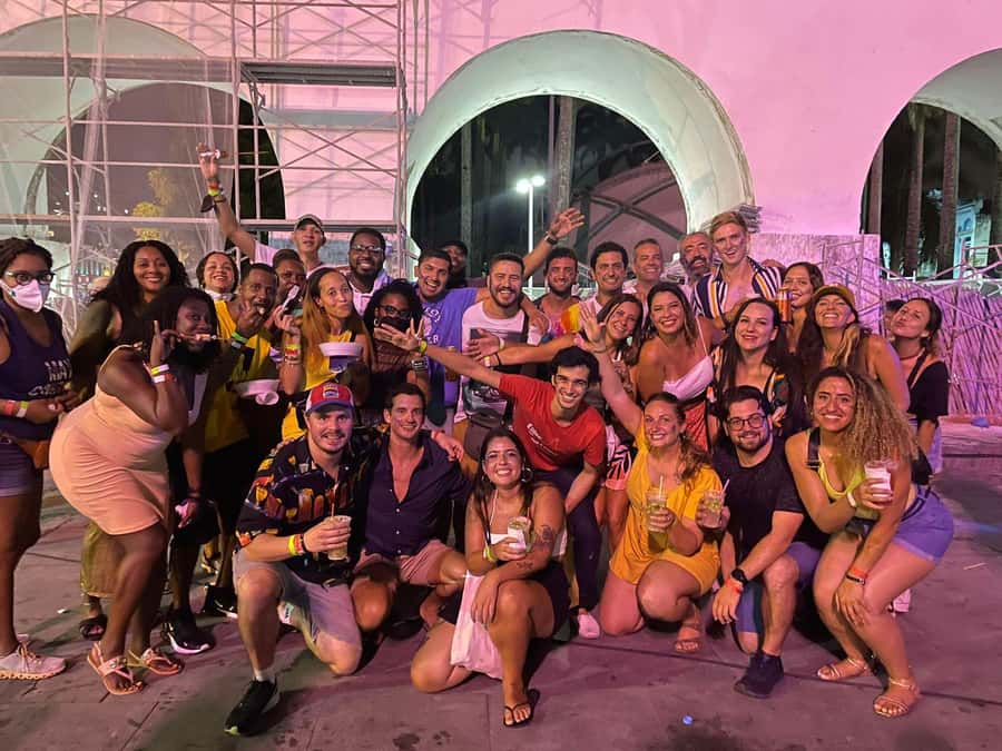 More than a Pub Crawl: An Authentic Night Experience in Rio - The guides are a big part of the experience