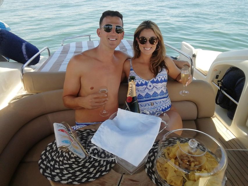 Morning/Afternoon Luxury Yacht Cruise with Drinks and Snacks - Drinks, snacks, and the comfort level