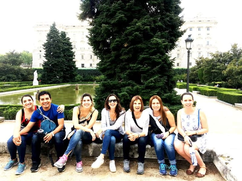 Mysteries & Tapas Tour in Madrid + Pub Crawl - Puerta del Sol is the right place to begin