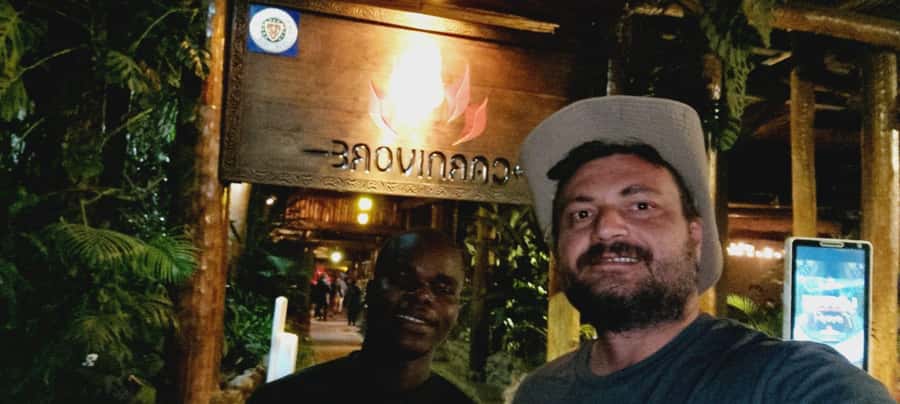 Nairobi: Nightlife Experience with Drinks and Dancing - A three-hour introduction to Nairobi after dark