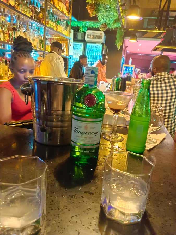 Nairobi Ultimate Bar Crawl - From classic bar to Nairobi club music