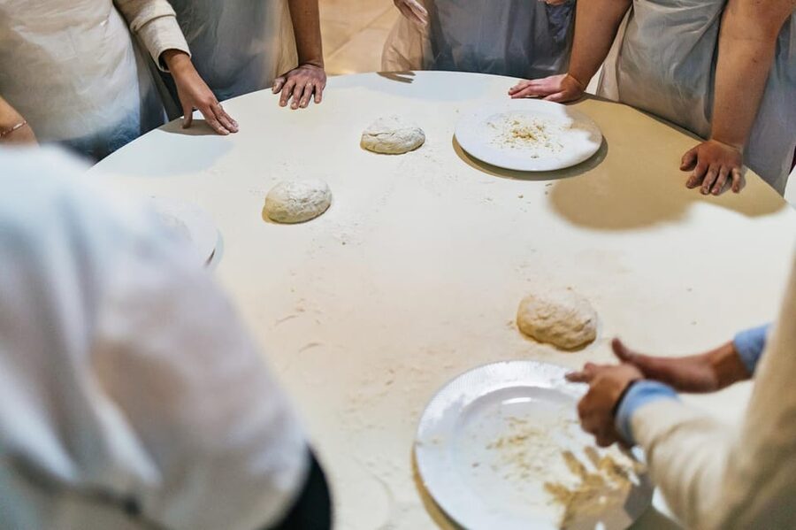 Naples: Pizza-Making Workshop with Drink and Appetizer - What the $39 price includes