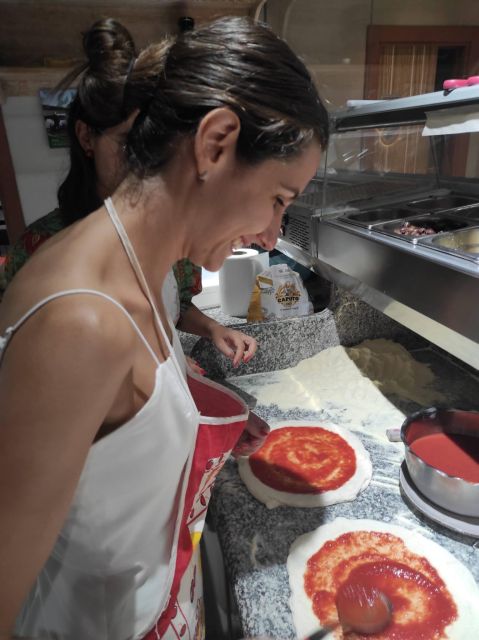 Naples: Small Group Pizza Making with Drink Included - Should you book this pizza-making experience?