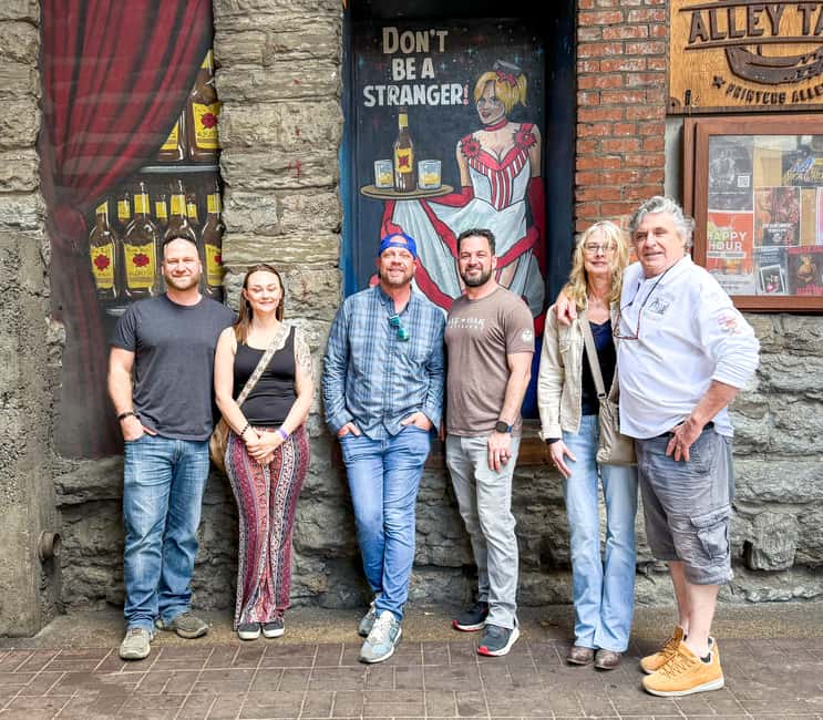 Nashville: Live Music Bar Crawl with Local Artists - Meeting at Alley Taps in Printers Alley