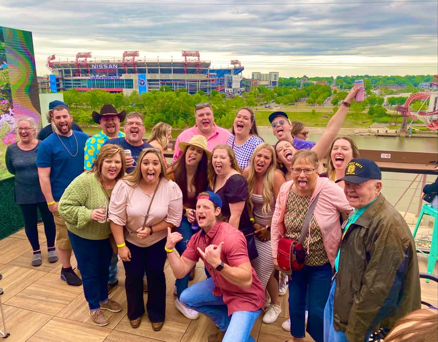 Nashville: Music City Pub Crawl - The guide can make or break the night