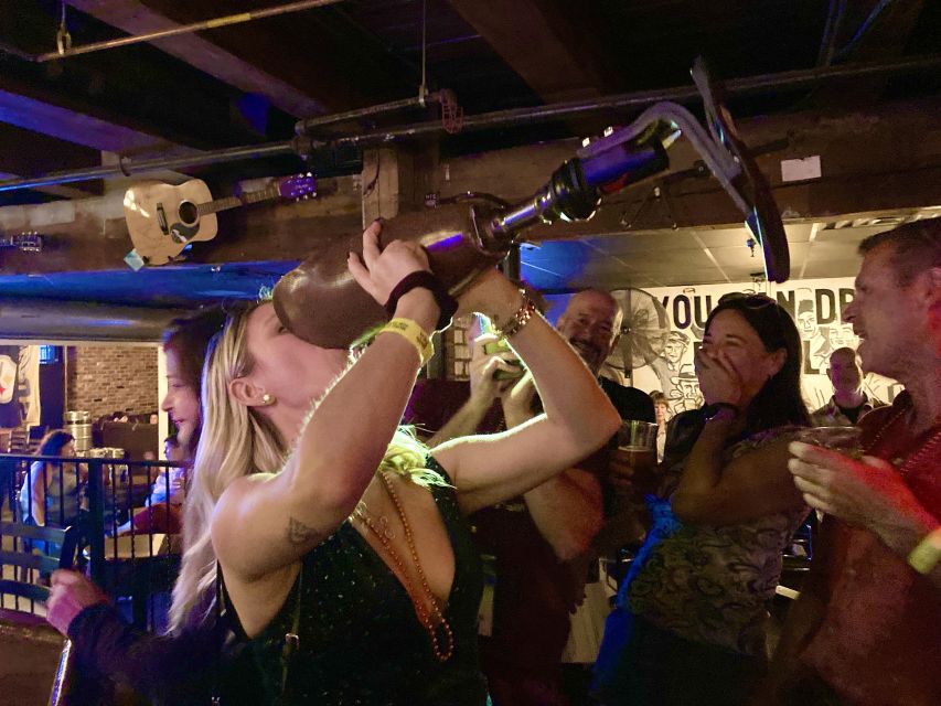 Nashville: Music City Pub Crawl - Timing, identification, and practical details