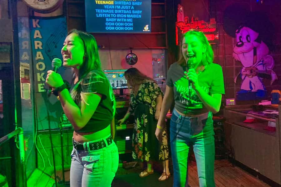 Nashville: Music City Pub Crawl - Starting at Big Shotz, with the address confirmed that morning