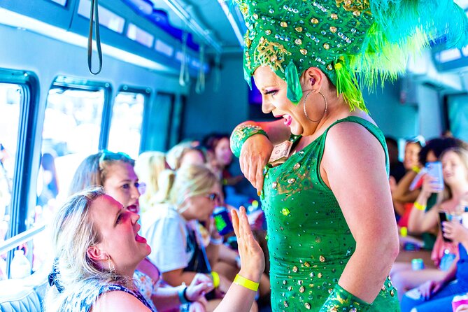 Nashville Party Bus with Drag Queen Hosts & Live Performances - Group size and the social factor
