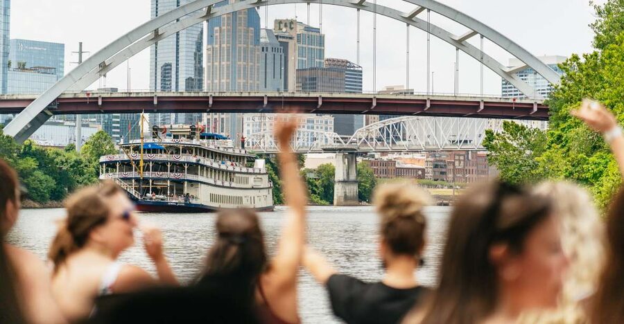 Nashville: Pontoon Party Cruise with a Captain - Finding the dock near the Bridge Building