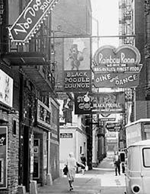 Nashville's Haunted Spirits Murder & True Crime Pub Crawl - Historic brothels and Nashville’s old entertainment districts