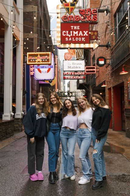 Nashville's Haunted Spirits Murder & True Crime Pub Crawl - Stories of ghosts, crimes, and Nashville’s darker past