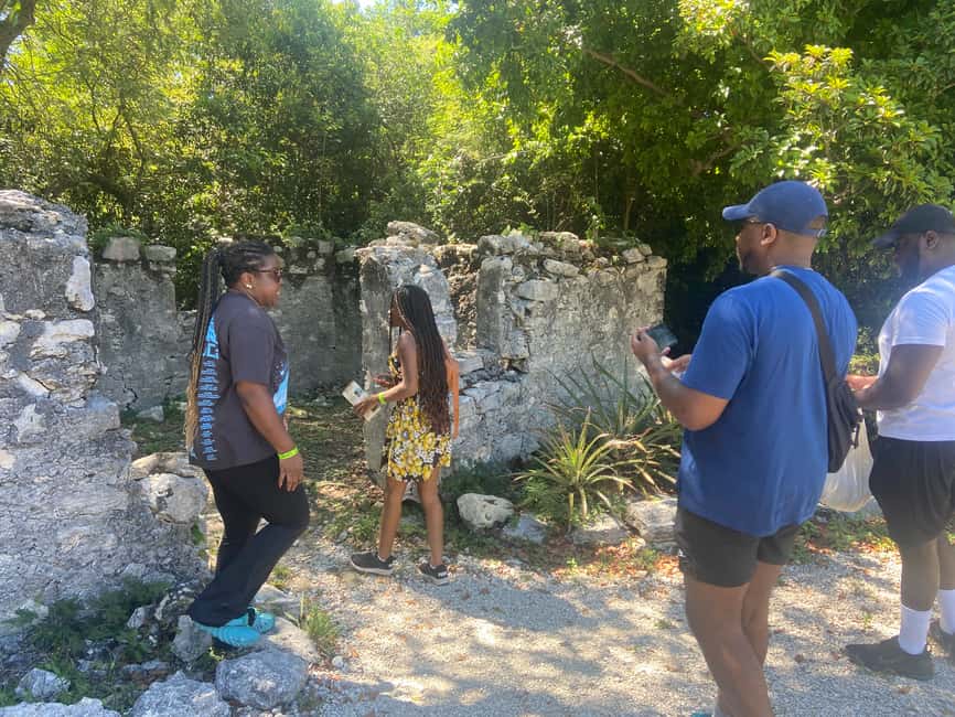 Nassau: Historic City Tour with Drink and Food Tasting - John Watling’s brings the drink story into focus