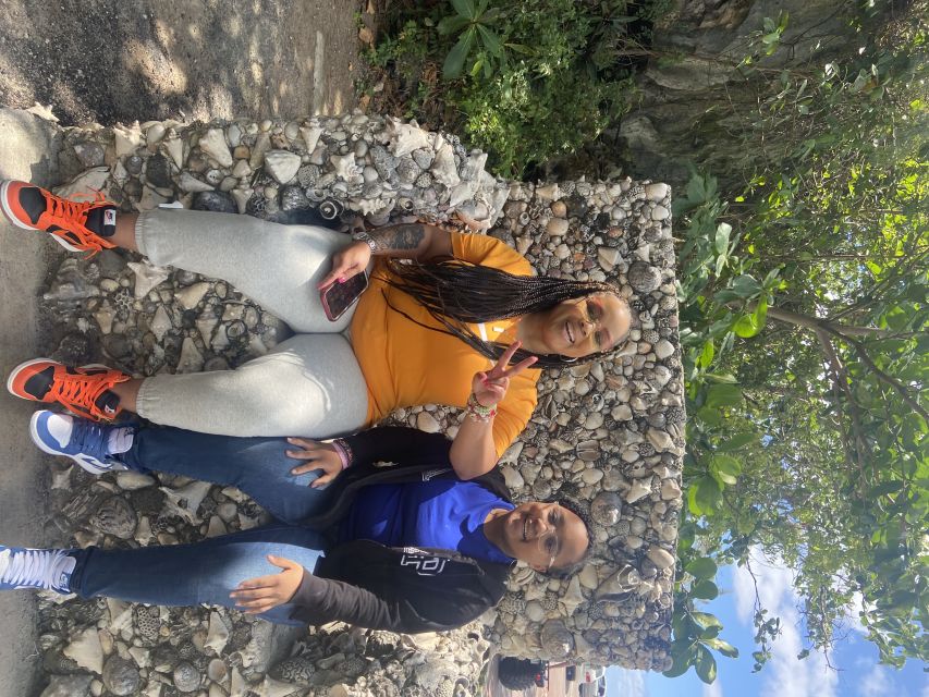 Nassau: Historic City Tour with Drink and Food Tasting - Who should book this Nassau tour?