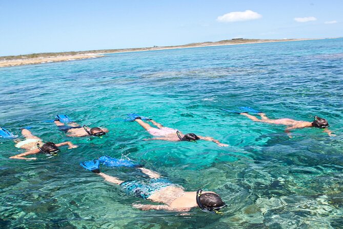 Nassau Sail & Snorkel Adventure with 1 Hour Open Bar - Delays, cancellations, and boat substitutions