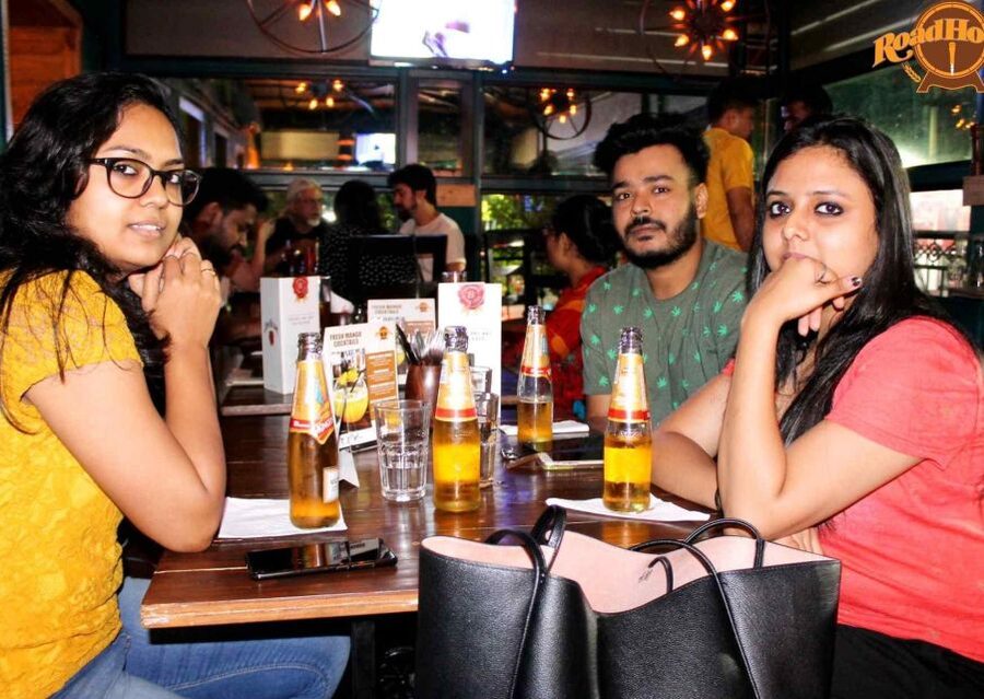 New Delhi: Private Guided Nightlife Experience with Drink - What to bring and what to consider