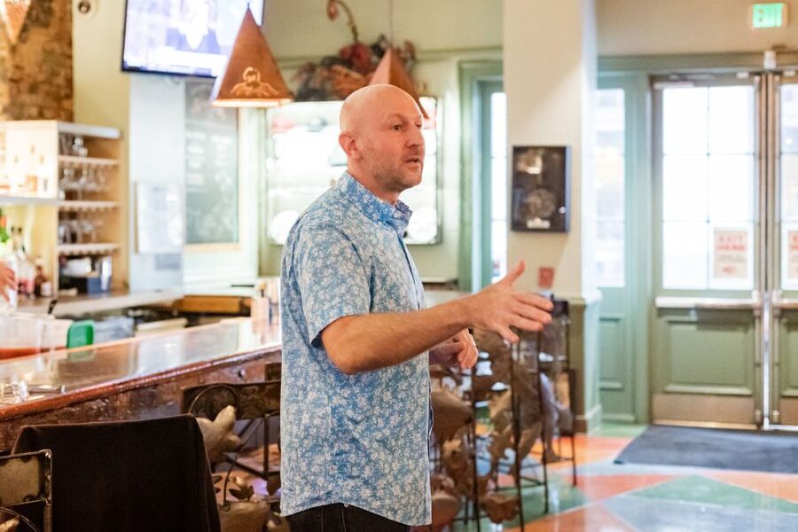 New Orleans: Combo Cocktail and Food History Tour - How much walking and time should you expect?