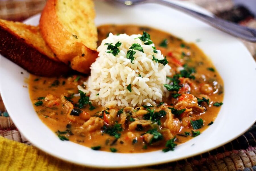 New Orleans: Cooking Class & Cocktail Walking Tour - Walking from food to the French Quarter bar