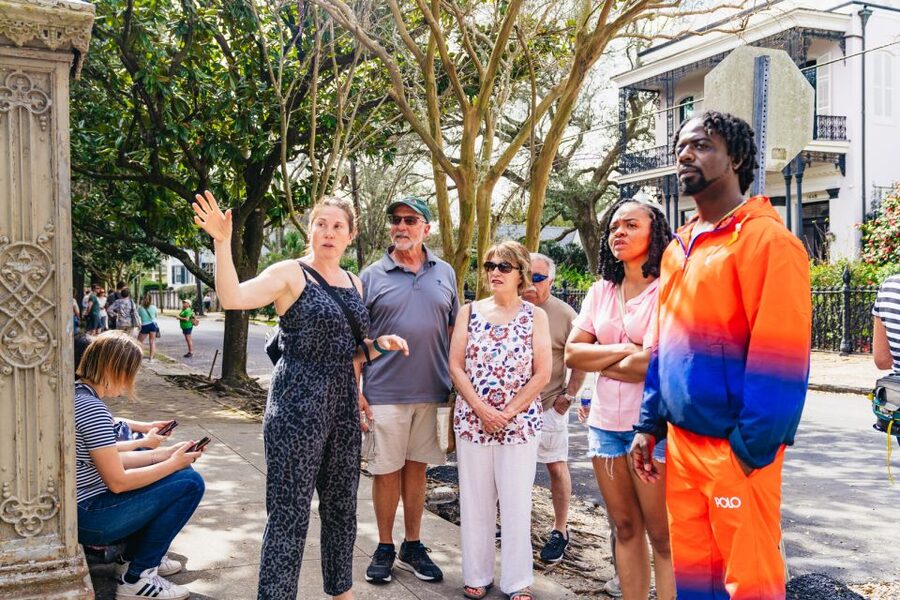 New Orleans: Garden District Food, Drinks & History Tour - Michelle Mashon’s guiding style