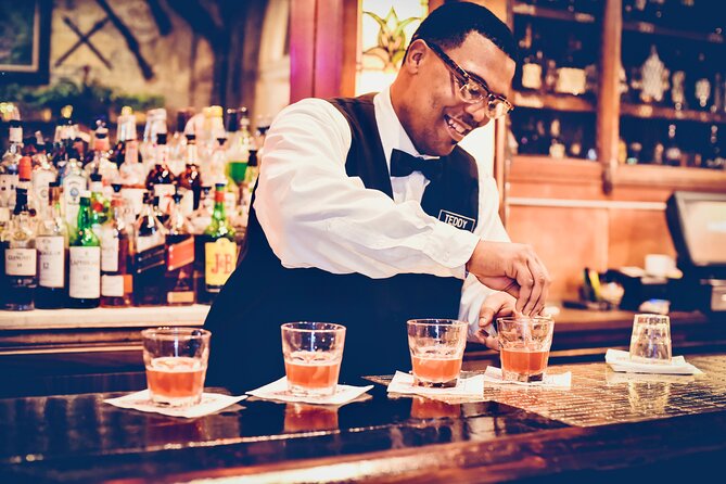 New Orleans Original Craft Cocktail Walking Tour - The guides are the main attraction