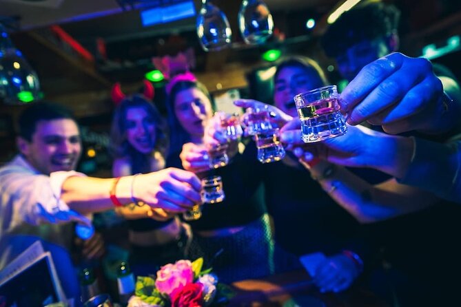 New Year's Eve Pub Crawl With Optional Club Entrance - Moving between bars with a large party