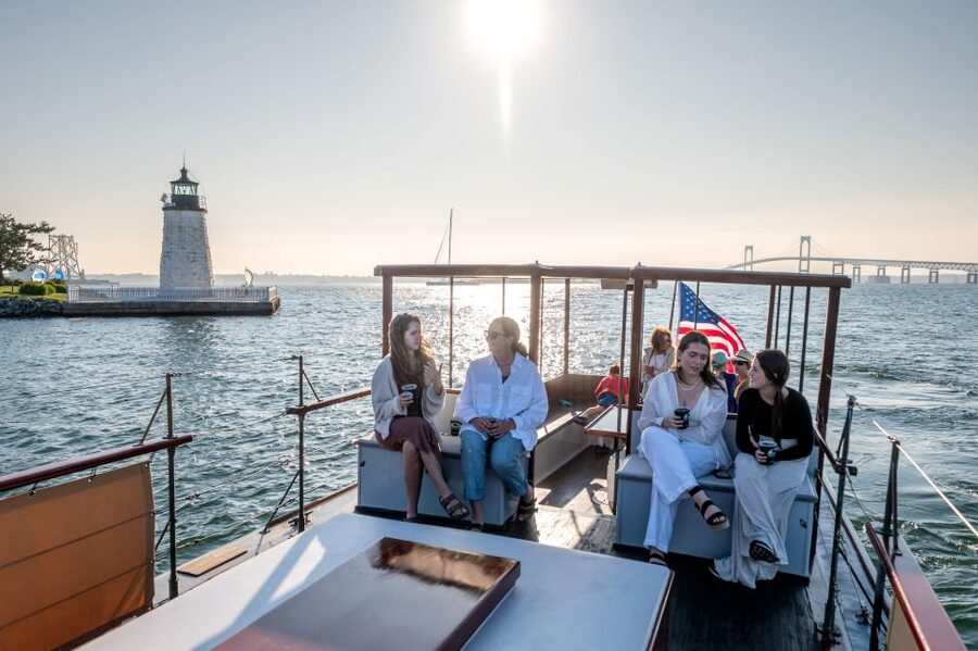 Newport: Sunset Cocktail Cruise - Sunset is the main event