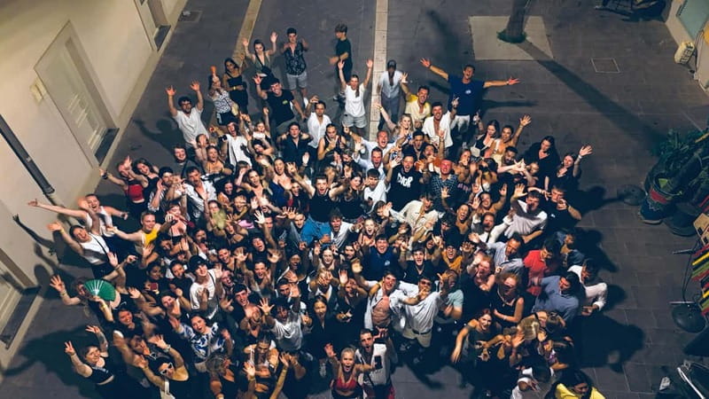 Nice: Bar/Pub Crawl with Free Shots and VIP Entry - What happens at the three bars