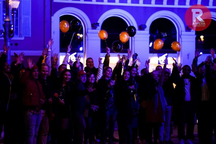 Nice: New Year’s Eve Bar Crawl 2026 - Meeting people from around the world