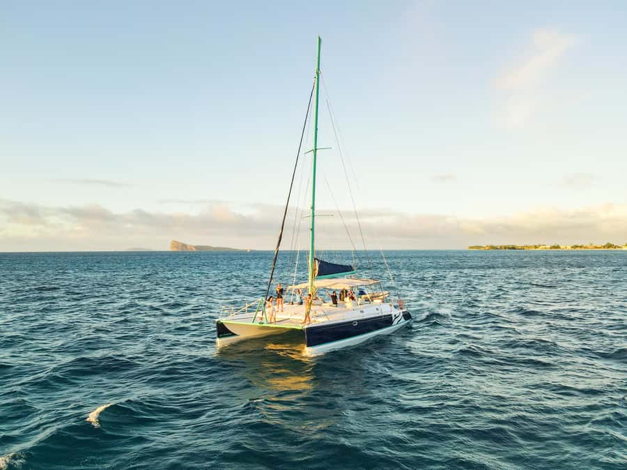 North of Mauritius: Sunset Catamaran Cruise, Drinks & Snacks - What two hours on the catamaran feels like