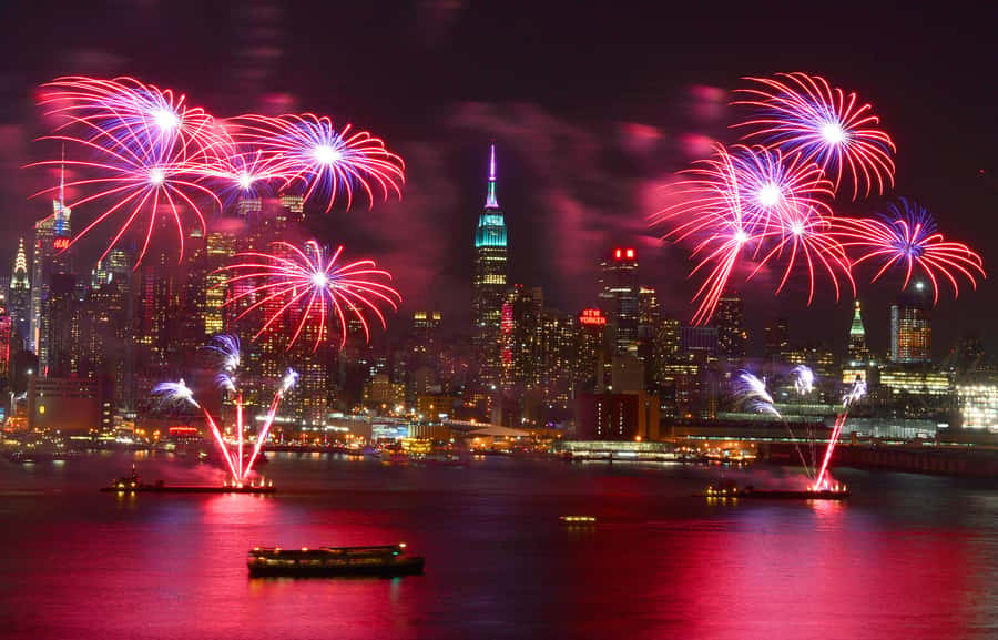 NYC: 4th of July Fireworks Party Cruise with Buffet & Drinks - Key points to know before you book