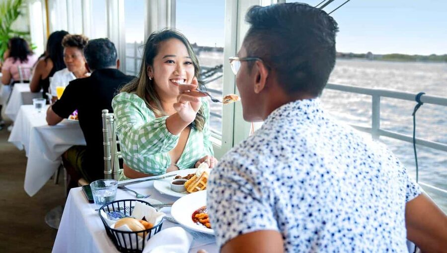 NYC: Bottomless Brunch Cruise - Standard Table or Window Seating