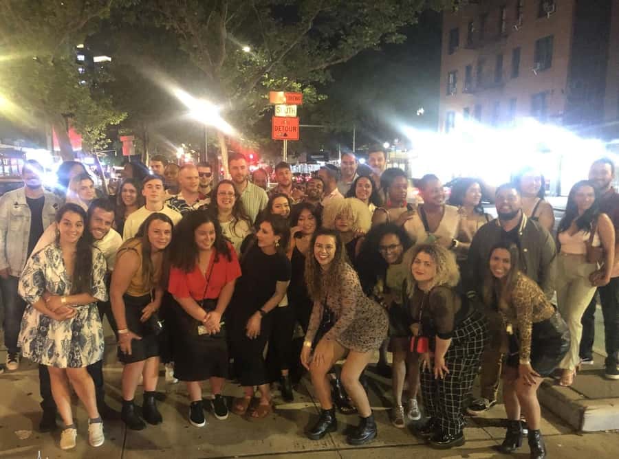 NYC Pub Crawl and Rooftop Clubbing Experience - Who will enjoy this pub crawl