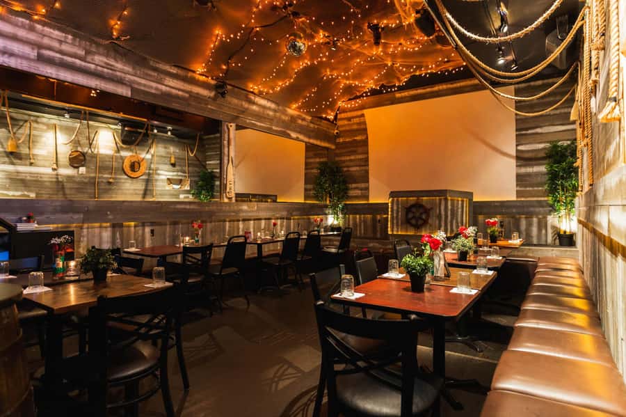 NYC Pub Crawl Experience - Practical Tips for a Better Night