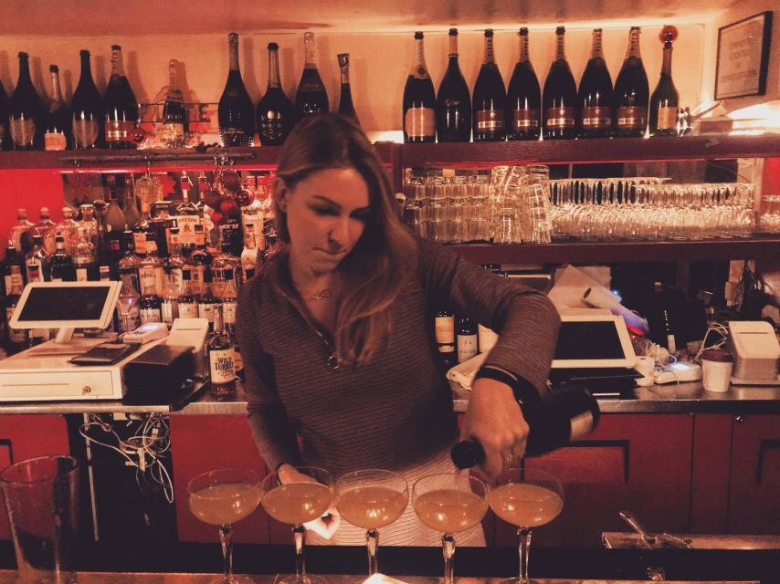NYC: Speakeasy Drinks and Prohibition History Tour - How the guides shape the evening