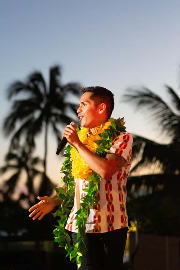 Oʻahu: Nā Lei Aloha Lūʻau & Dinner or Cocktail Show Option - Cocktail-only or dinner and show?